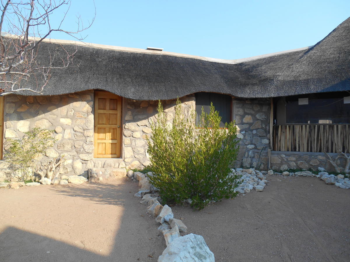 Kapika Waterfall Lodge Epupa المظهر الخارجي الصورة